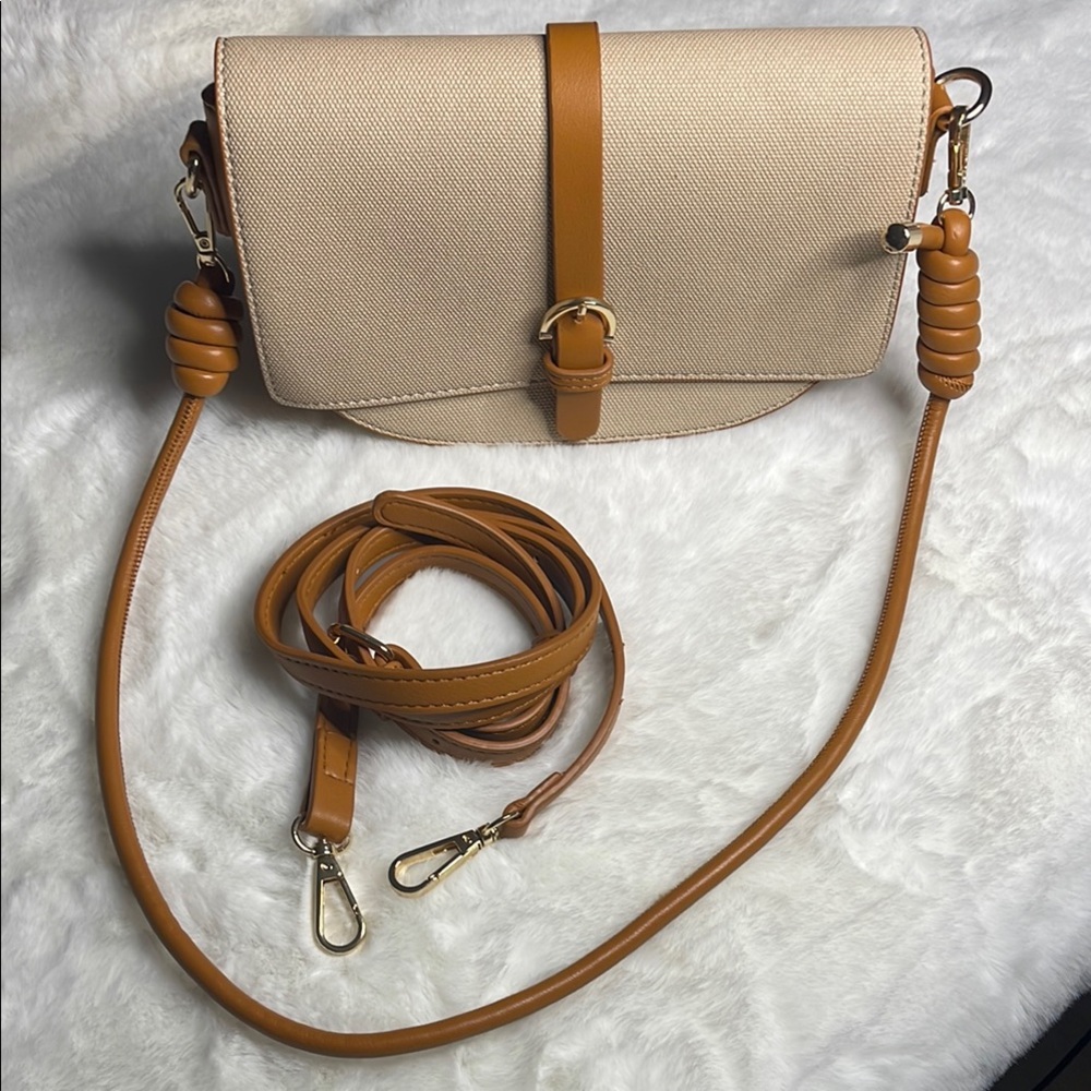 Faux Straw look PU  Cream and Tan Crossbody Bag with 2 removable straps - Picture 12 of 13